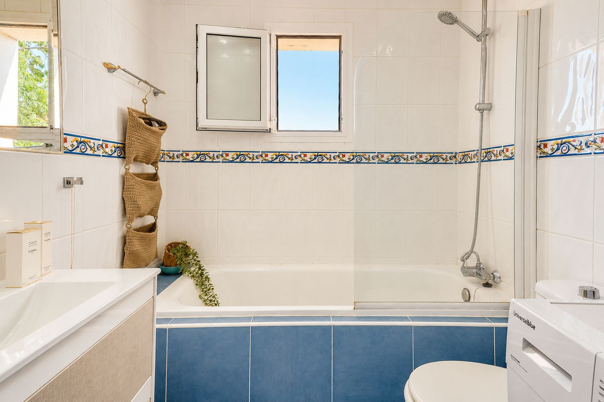 Appartement te koop in Riviera del Sol | 2 slaapkamers H5495914