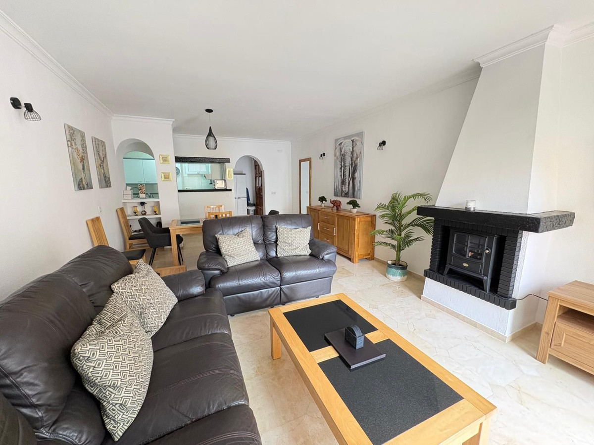 Appartement te koop in Riviera del Sol | 2 slaapkamers H5524273