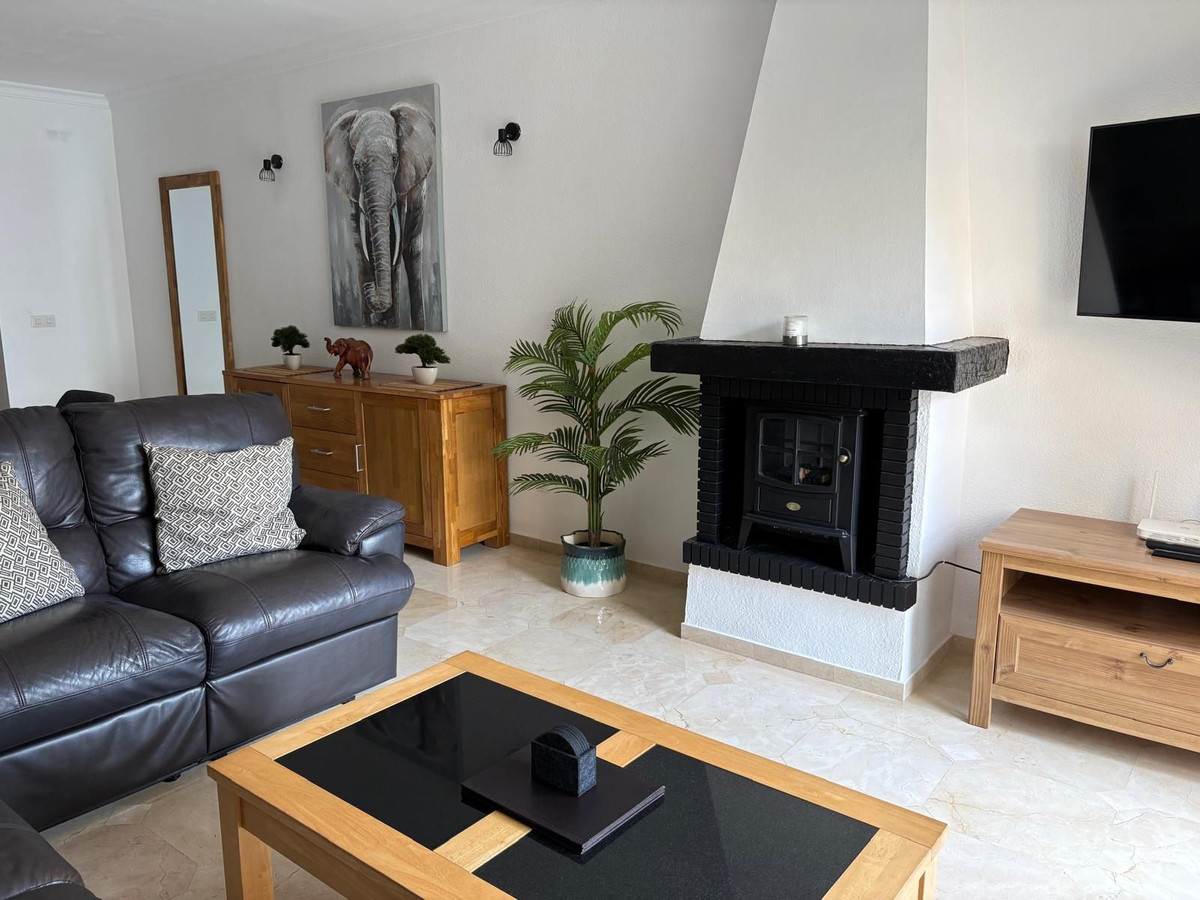 Appartement te koop in Riviera del Sol | 2 slaapkamers H5524273