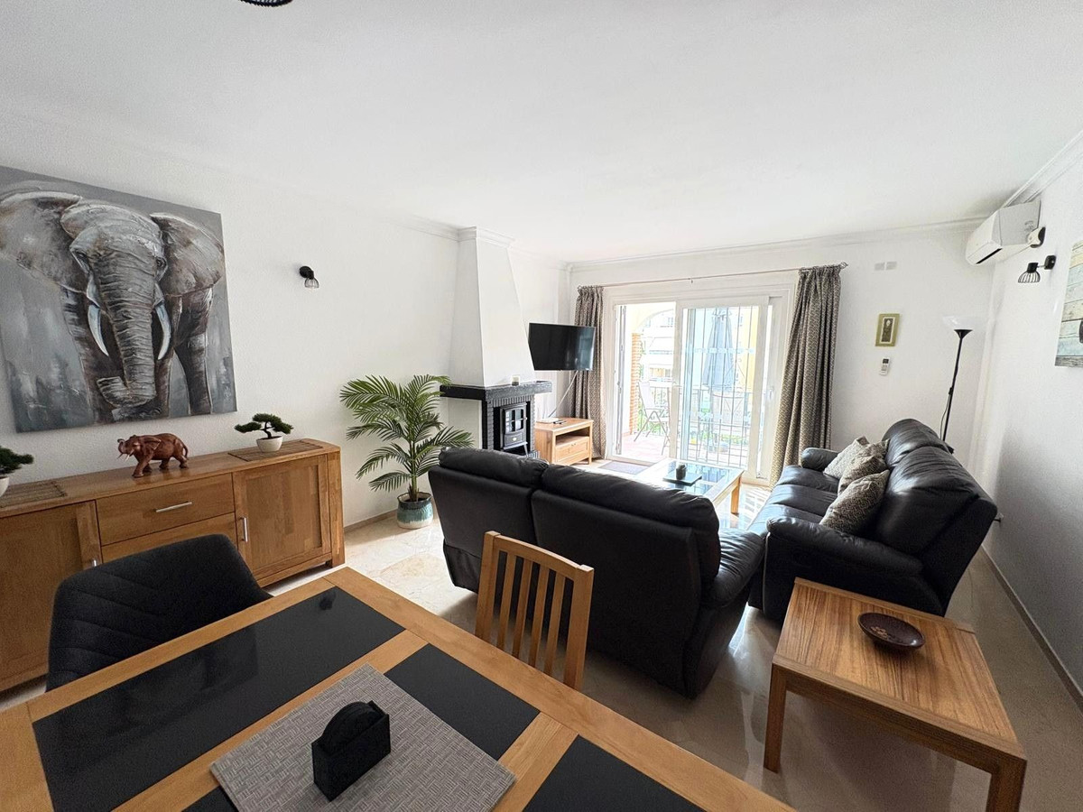 Appartement te koop in Riviera del Sol | 2 slaapkamers H5524273