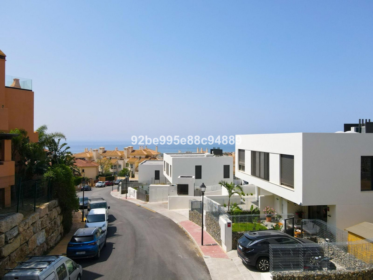 Appartement te koop in Riviera del Sol | 3 slaapkamers H5526316