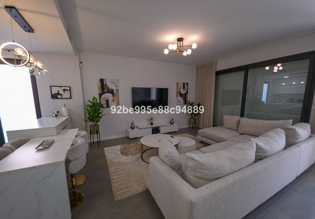 Appartement te koop in Riviera del Sol | 3 slaapkamers H5526316