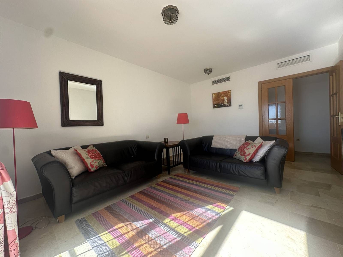 Appartement te koop in Riviera del Sol | 2 slaapkamers H5526754