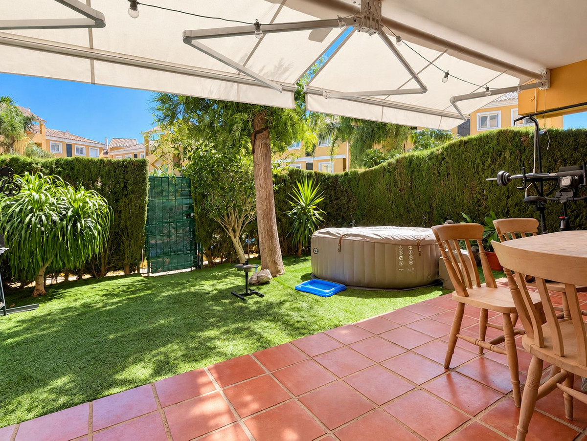 Appartement te koop in Riviera del Sol | 2 slaapkamers H5526886