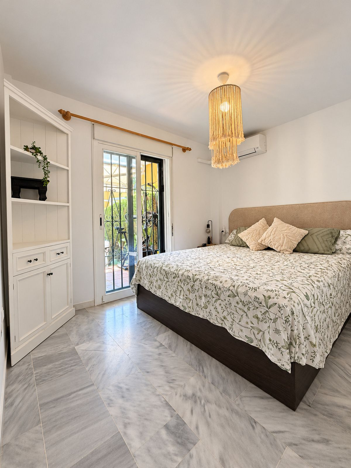Appartement te koop in Riviera del Sol | 2 slaapkamers H5526886