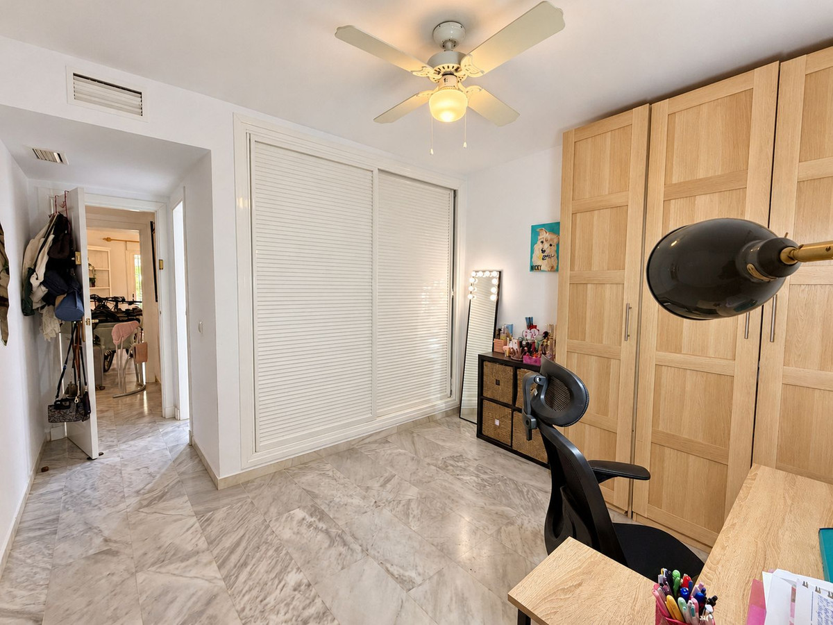 Appartement te koop in Riviera del Sol | 2 slaapkamers H5526886