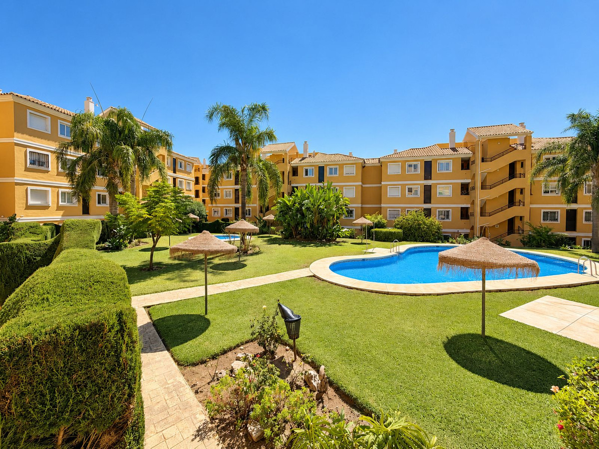 Appartement te koop in Riviera del Sol | 2 slaapkamers H5526886