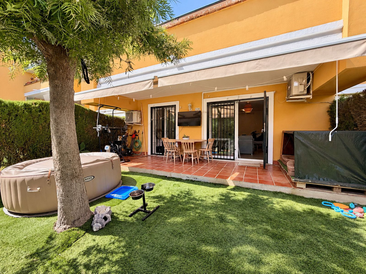 Appartement te koop in Riviera del Sol | 2 slaapkamers H5526886