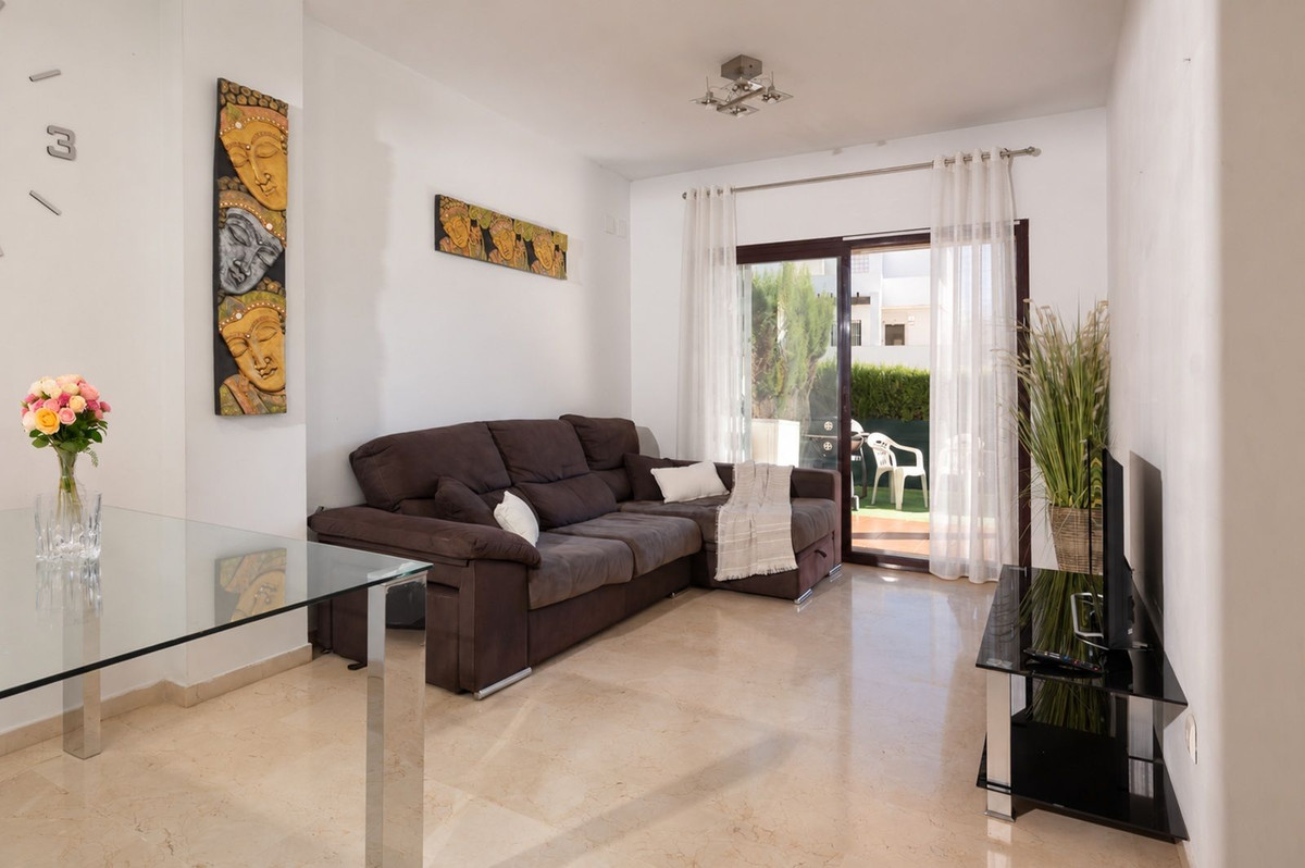 Appartement te koop in Riviera del Sol | 2 slaapkamers H5528407