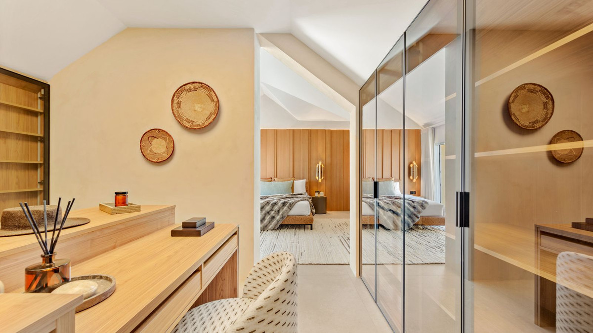 Penthouse Duplex in Río Real-22