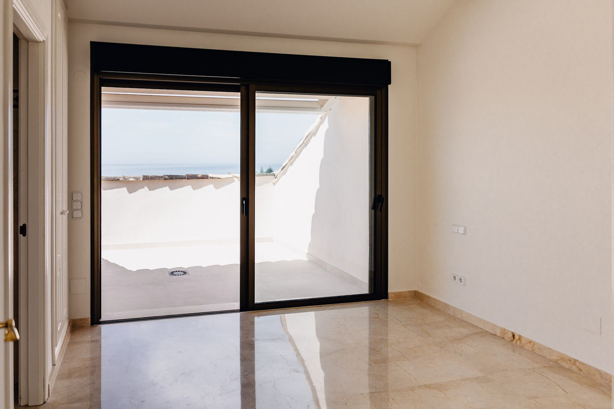 Penthouse te koop in Río Real | 4 slaapkamers H5130706