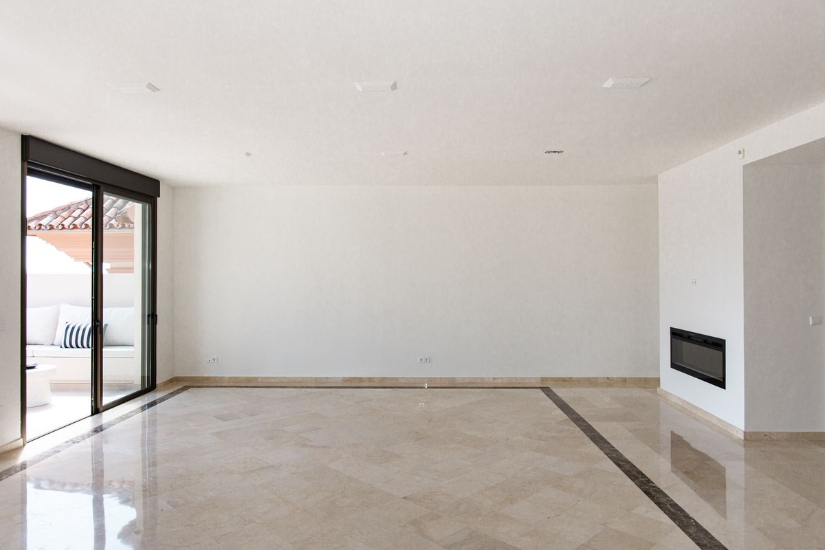Penthouse te koop in Río Real | 4 slaapkamers H5130706
