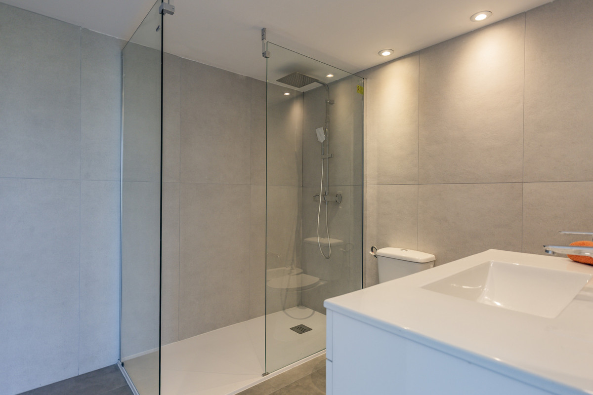 Appartement te koop in Río Real | 2 slaapkamers H5143432