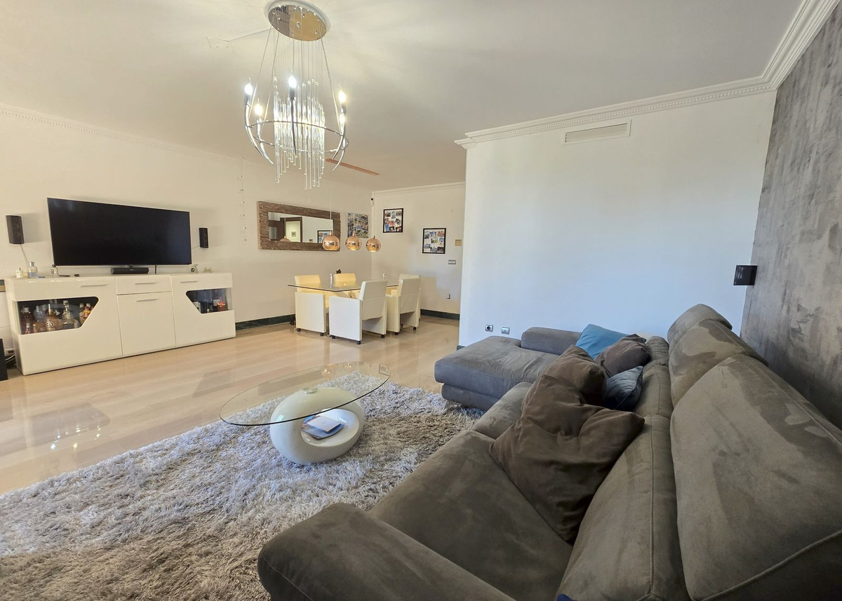 Appartement te koop in Río Real | 3 slaapkamers H5156305