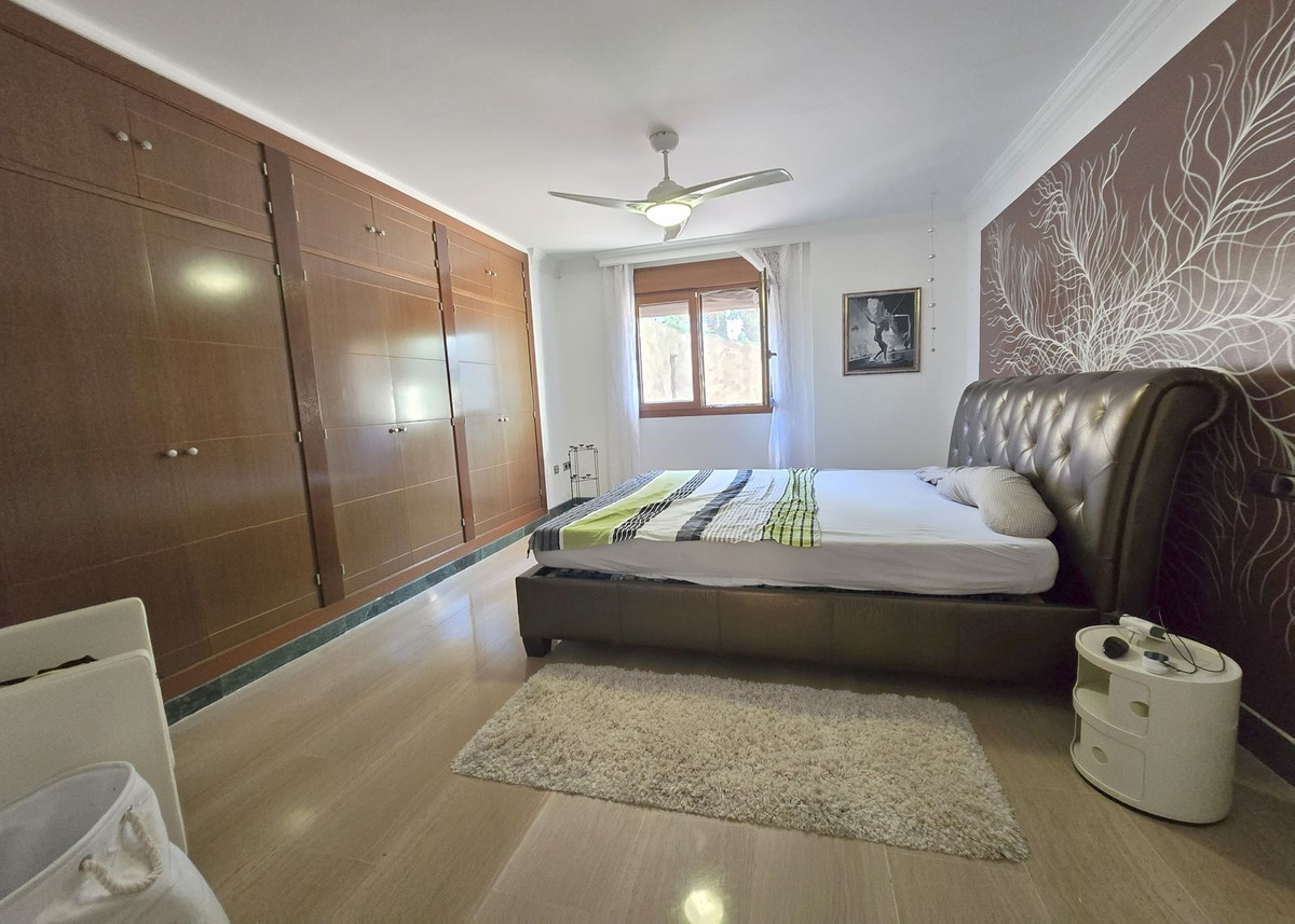 Appartement te koop in Río Real | 3 slaapkamers H5156305