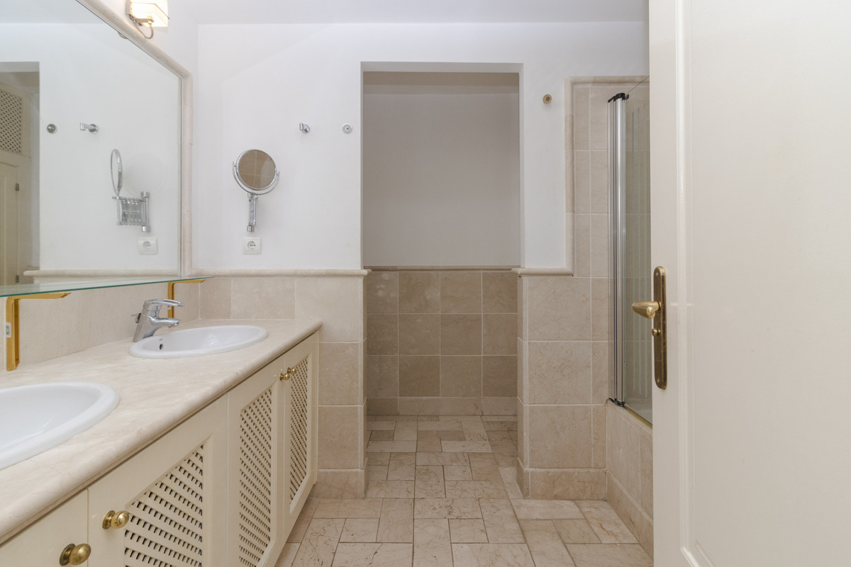 Appartement te koop in Río Real | 3 slaapkamers H5226952