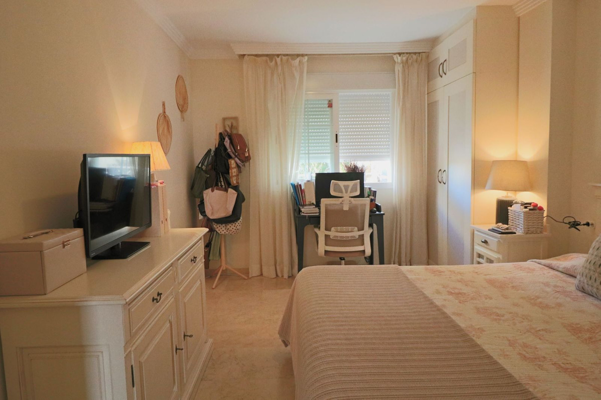 Appartement te koop in Río Real | 2 slaapkamers H5230315