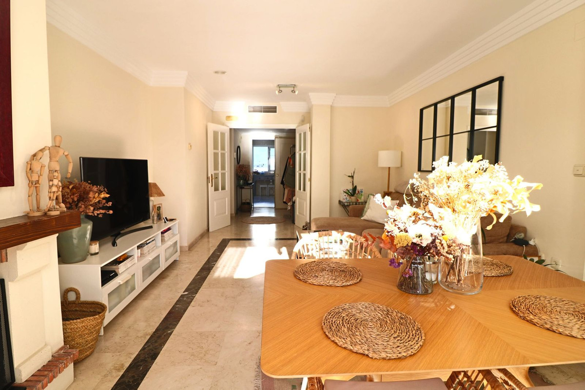 Appartement te koop in Río Real | 2 slaapkamers H5230315