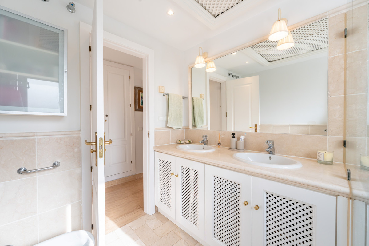 Property main view 33