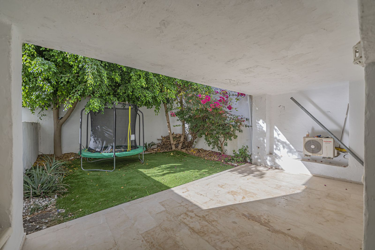 Property main view 33