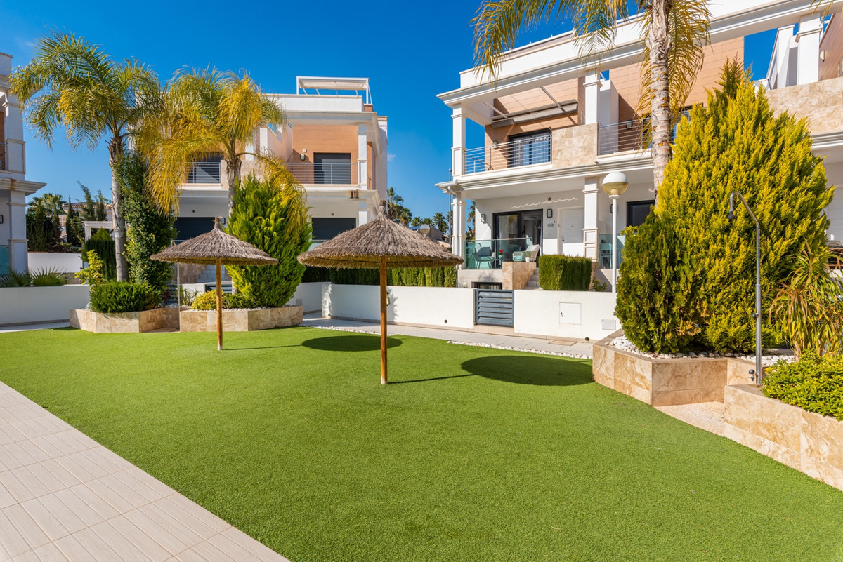 Property main view 44