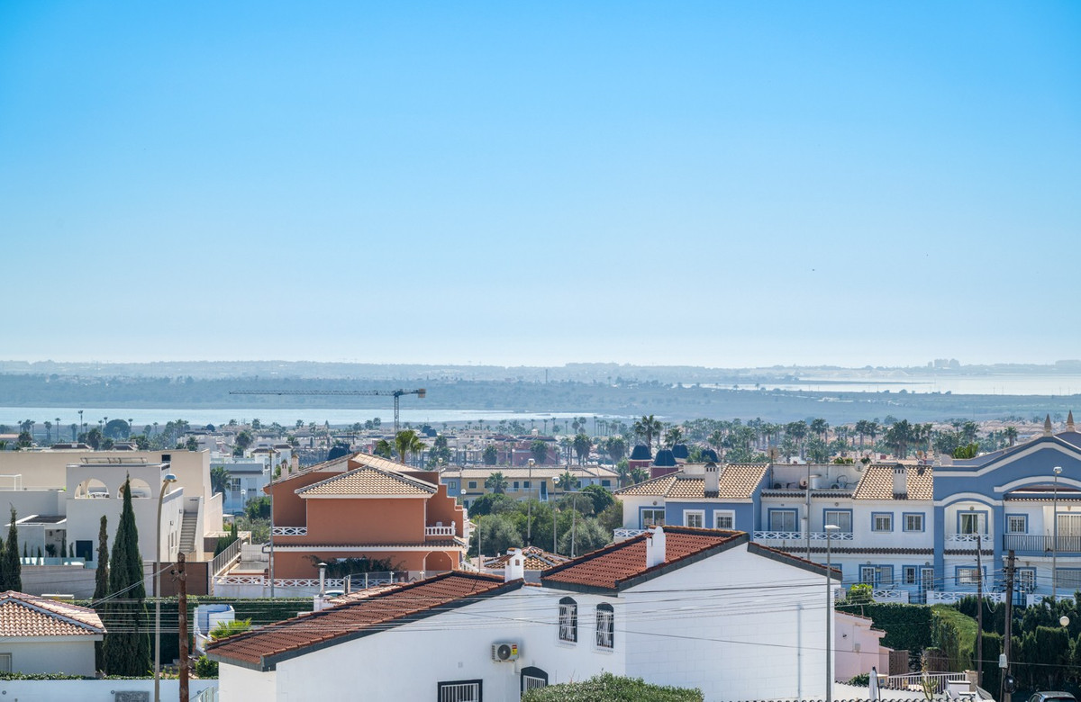 Property main view 44