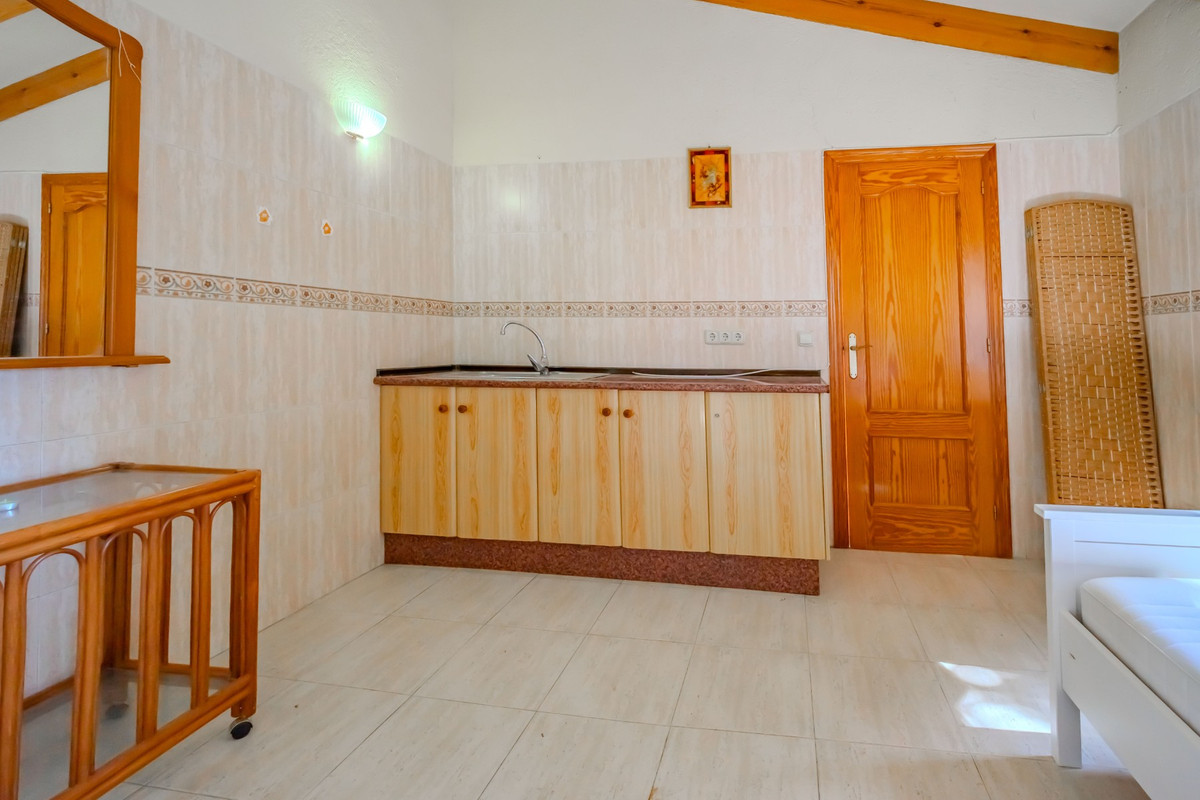 Property main view 48