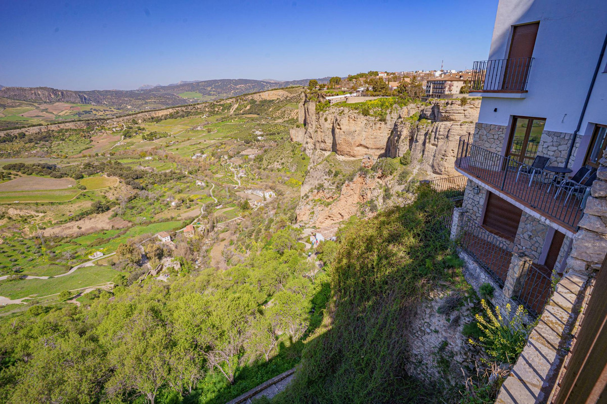 Property main view 36