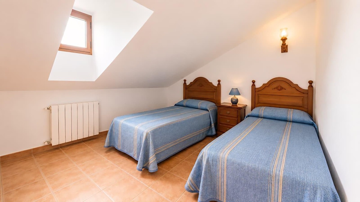 Appartement te koop in Ronda | 8 slaapkamers H5394886