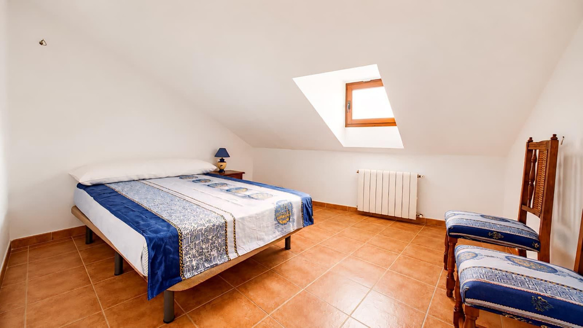 Appartement te koop in Ronda | 8 slaapkamers H5394886