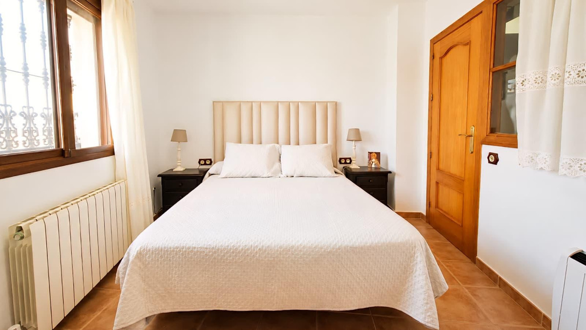 Appartement te koop in Ronda | 8 slaapkamers H5394886