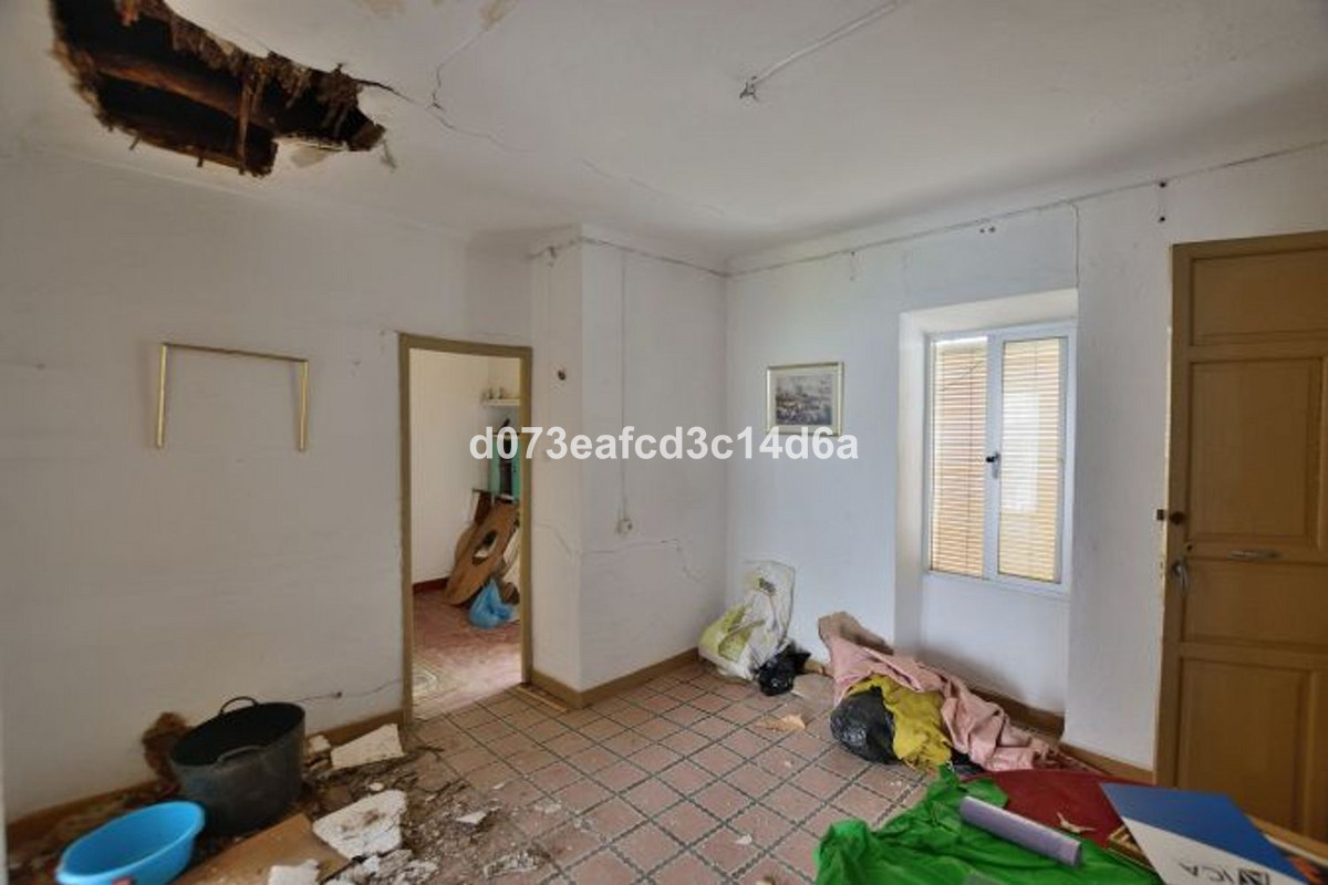 Appartement te koop in Ronda | 4 slaapkamers H5417701