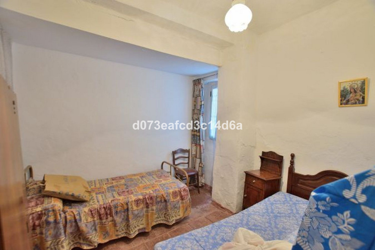 Appartement te koop in Ronda | 4 slaapkamers H5417701