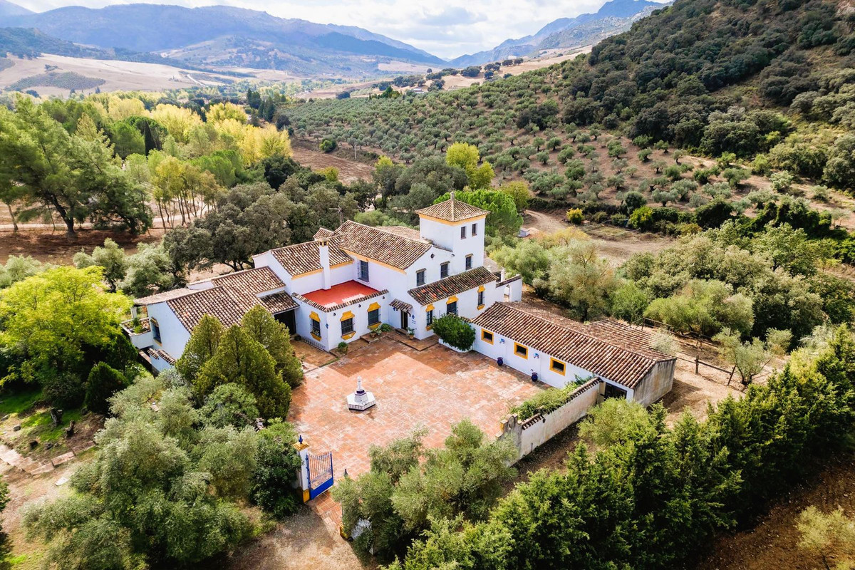 Property main view 40