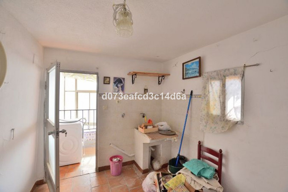 Property main view 40