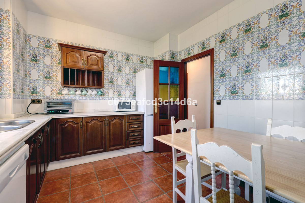 Appartement te koop in Ronda | 6 slaapkamers H5448637