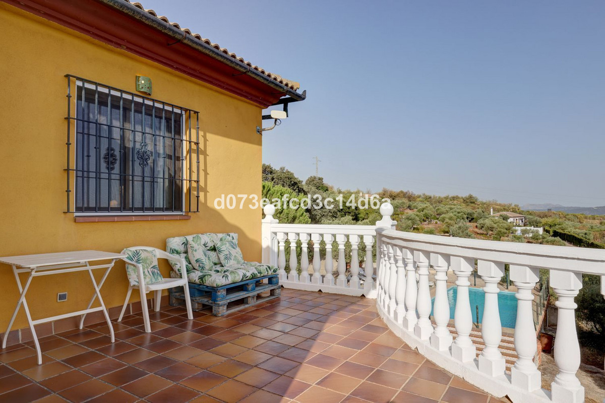 Appartement te koop in Ronda | 6 slaapkamers H5448637