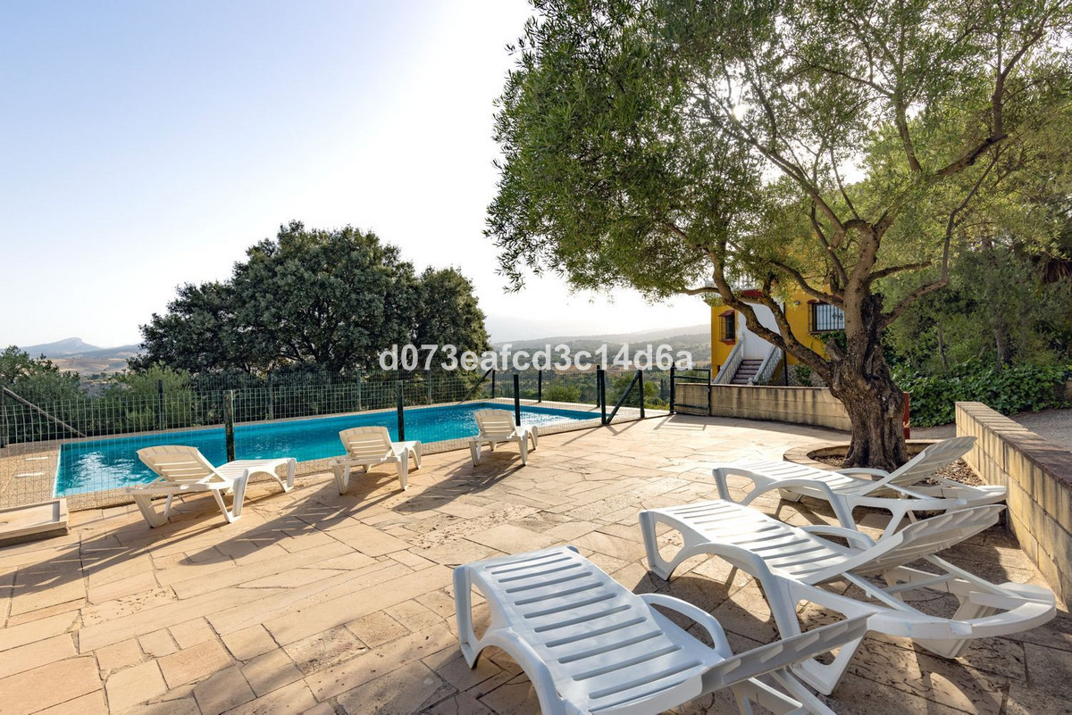Appartement te koop in Ronda | 6 slaapkamers H5448637