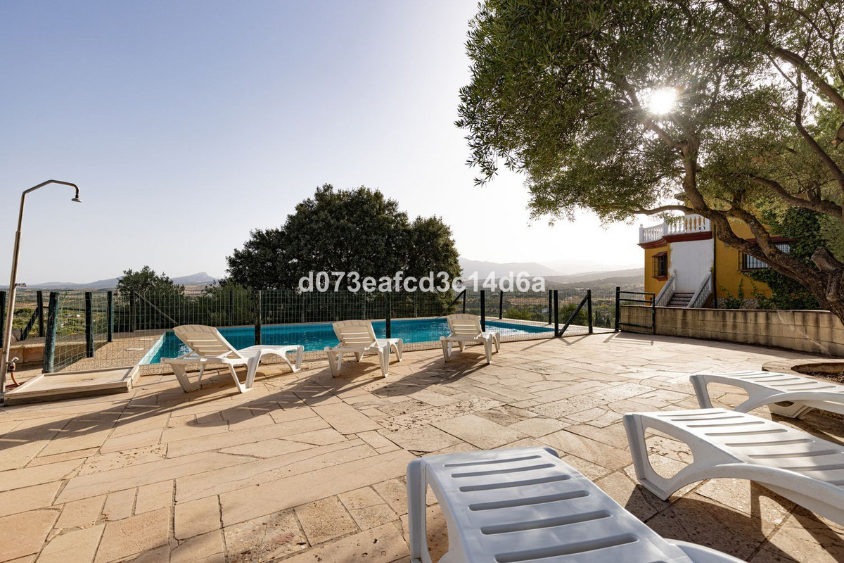 Appartement te koop in Ronda | 6 slaapkamers H5448637