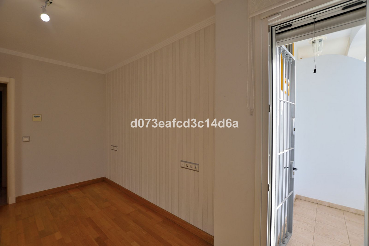 Appartement te koop in Ronda | 3 slaapkamers H5462260