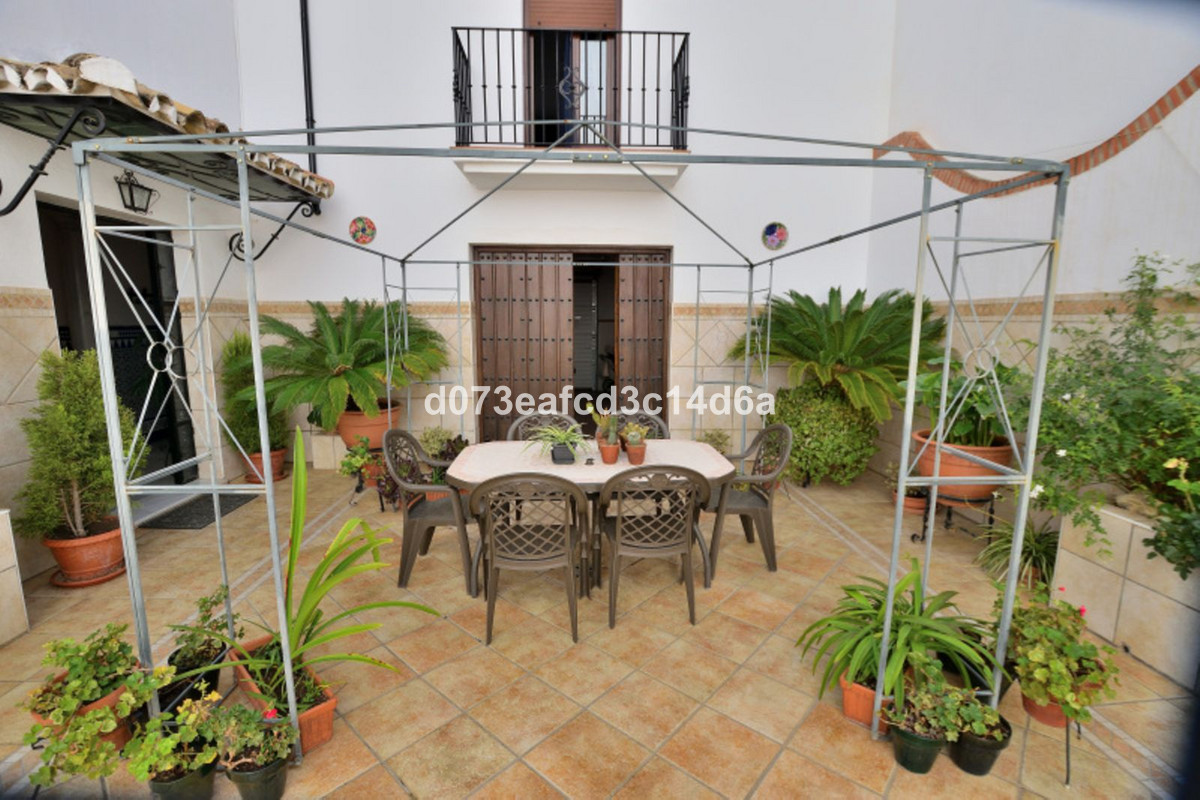 Appartement te koop in Ronda | 6 slaapkamers H5462443
