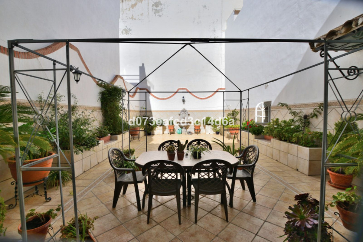 Appartement te koop in Ronda | 6 slaapkamers H5462443