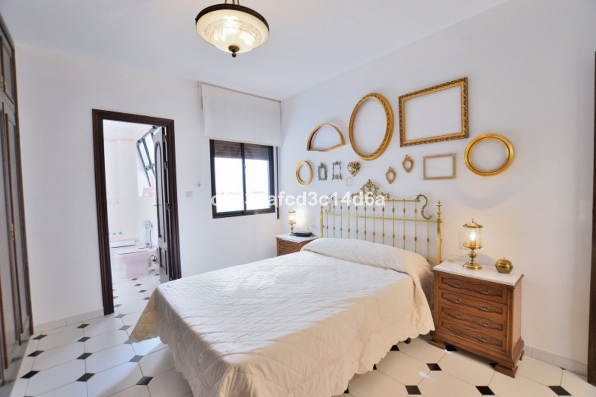 Appartement te koop in Ronda | 6 slaapkamers H5462443