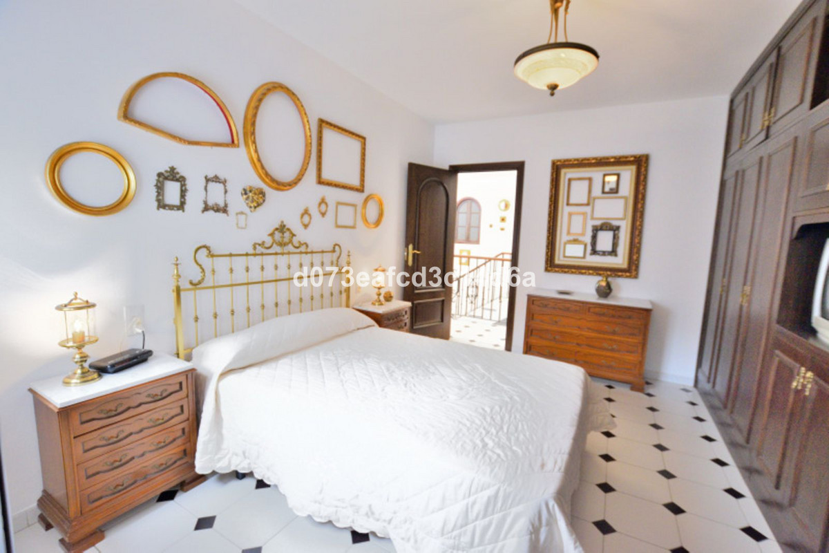 Appartement te koop in Ronda | 6 slaapkamers H5462443