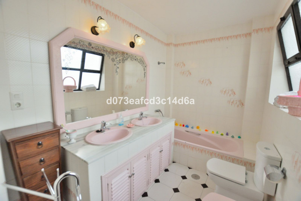 Appartement te koop in Ronda | 6 slaapkamers H5462443