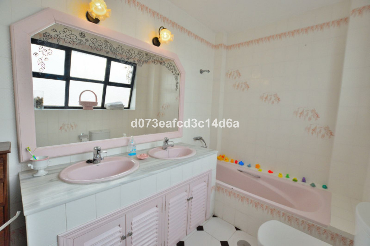 Appartement te koop in Ronda | 6 slaapkamers H5462443