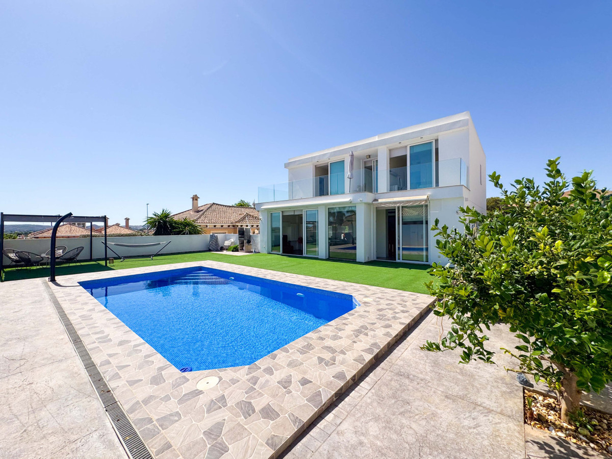 Huis te koop in San Fulgencio | 6 slaapkamers H5295607