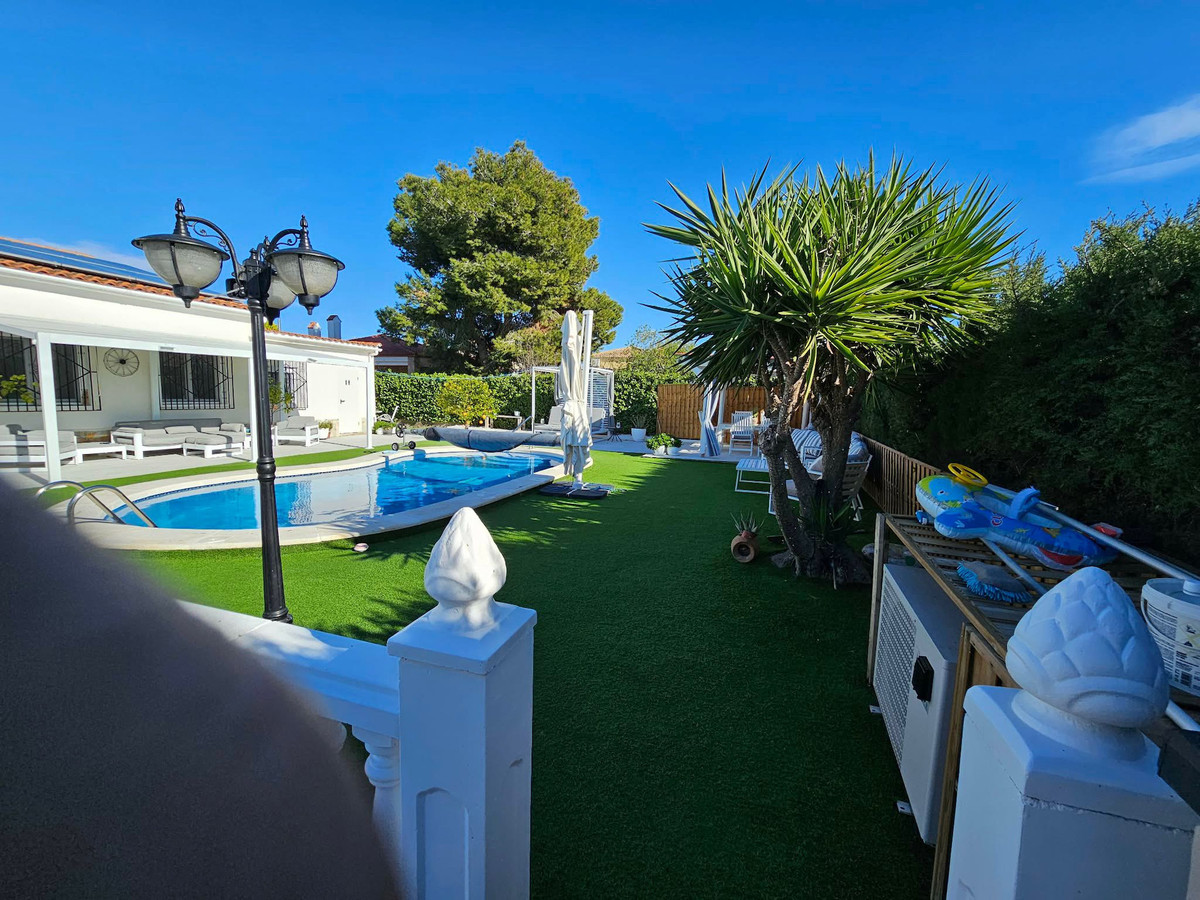 Huis te koop in San Fulgencio | 4 slaapkamers H5325523