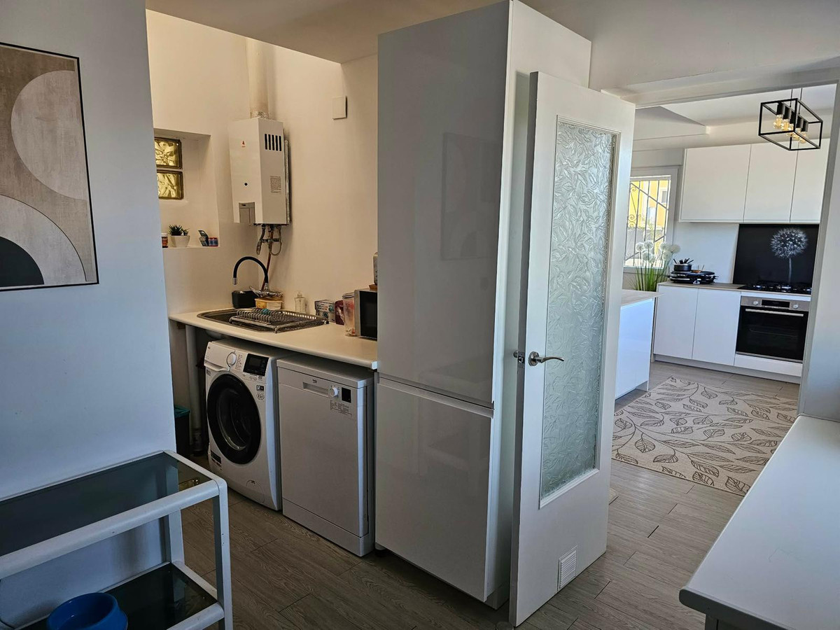 Huis te koop in San Fulgencio | 4 slaapkamers H5325523