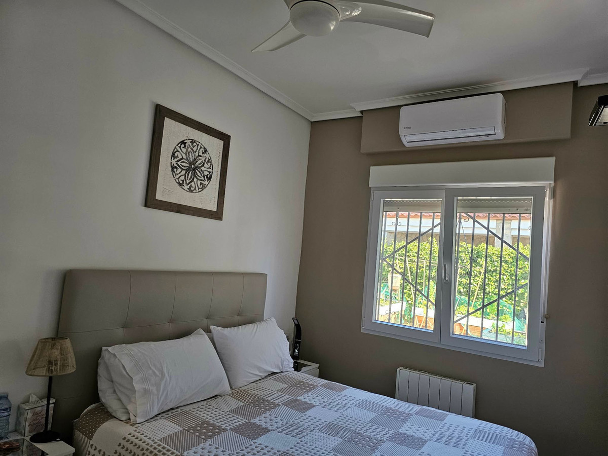 Huis te koop in San Fulgencio | 4 slaapkamers H5325523